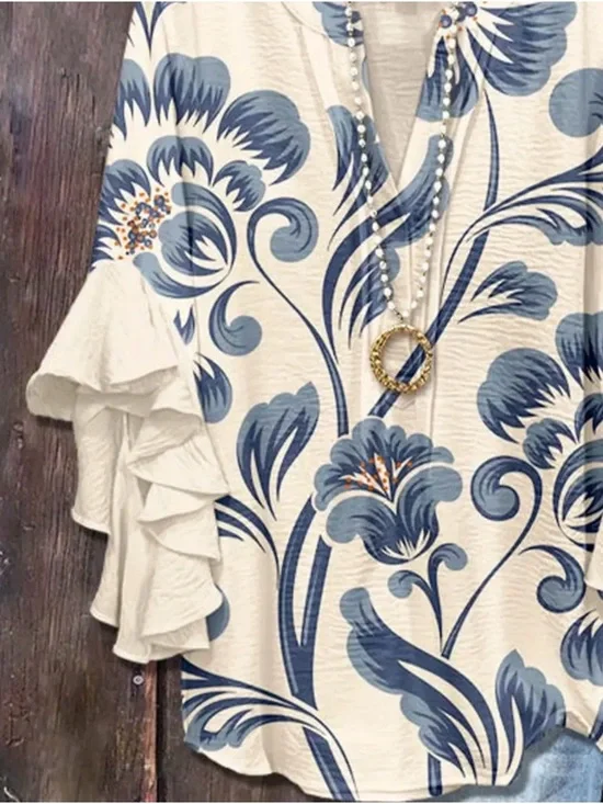 Women’s NIP V-Neck Top Bell Sleeves And a Lotus Flower Print Asymmetrical Hem - Picture 4 of 5